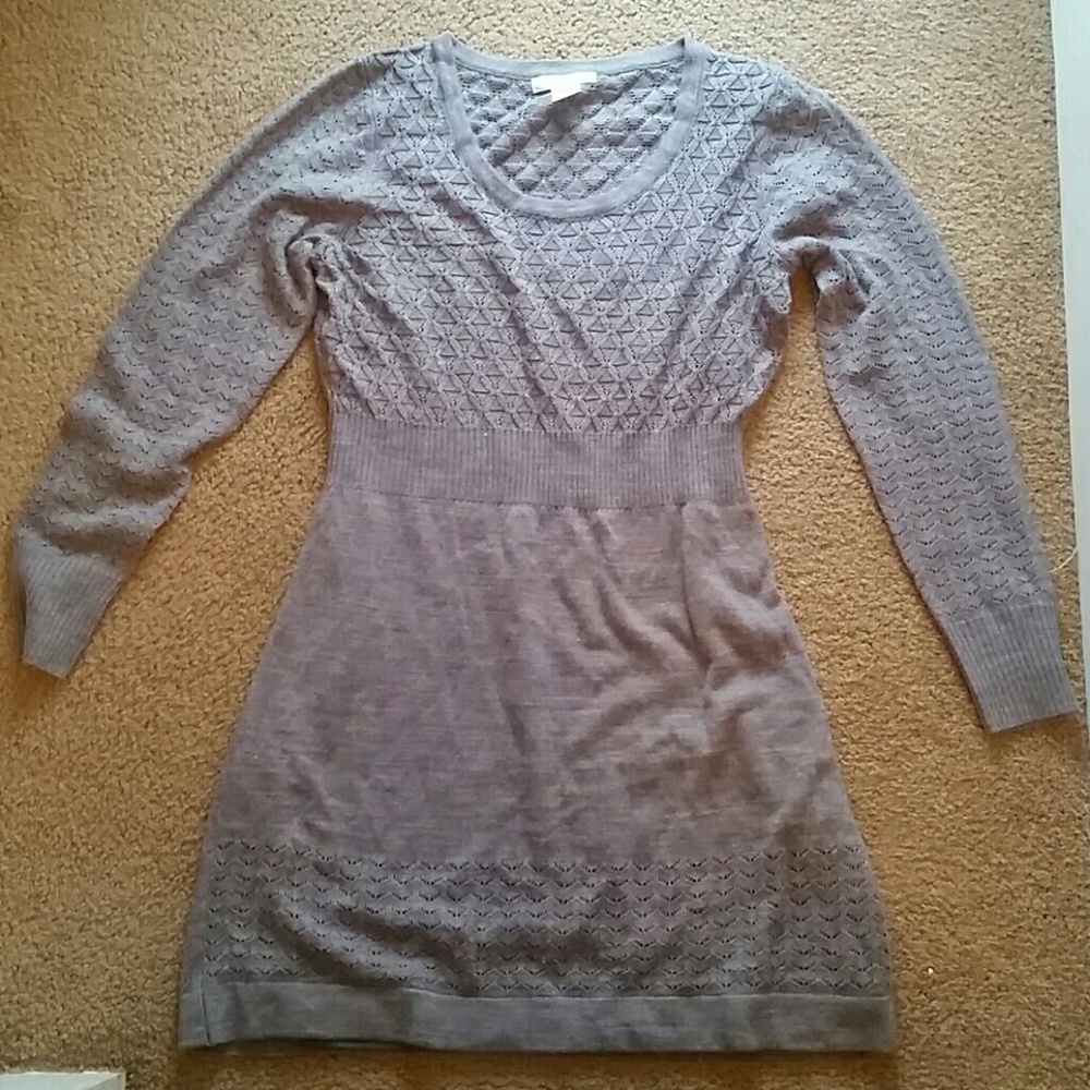 Beautiful knit dress with built in slip