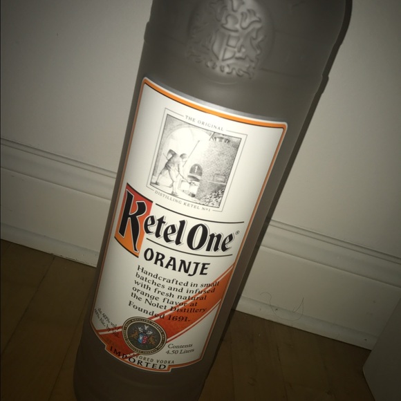 Display Bottle - Picture 2 of 3