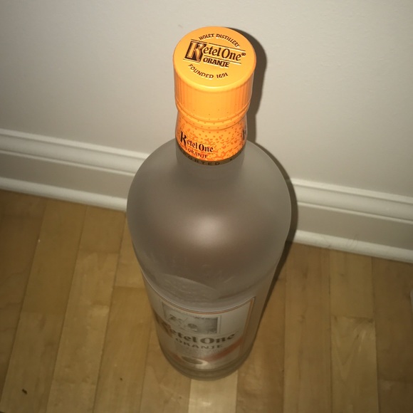 Display Bottle - Picture 3 of 3