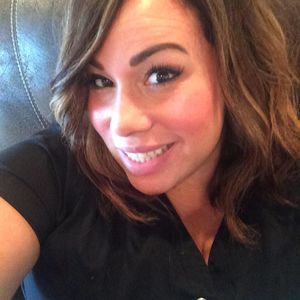 Meet your Posher, Stacy