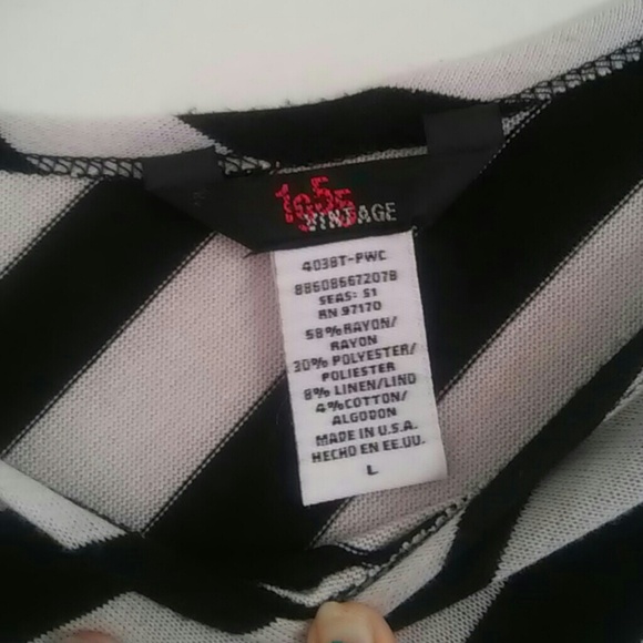 Top - Picture 2 of 2