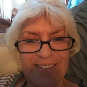 Meet your Posher, Renee