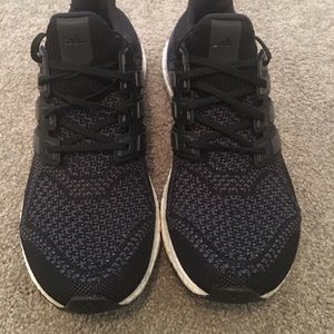 Adidas Ultra Boost 9.5 navy/black