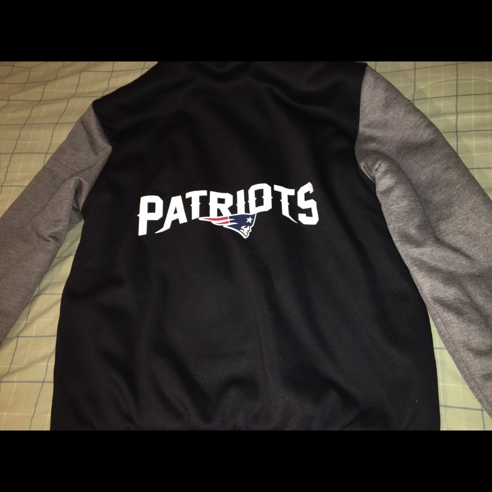 XL patriots hoodie