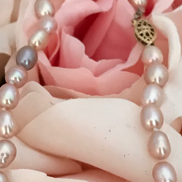 FRESHWATER PEARL Necklace - Picture 4 of 4