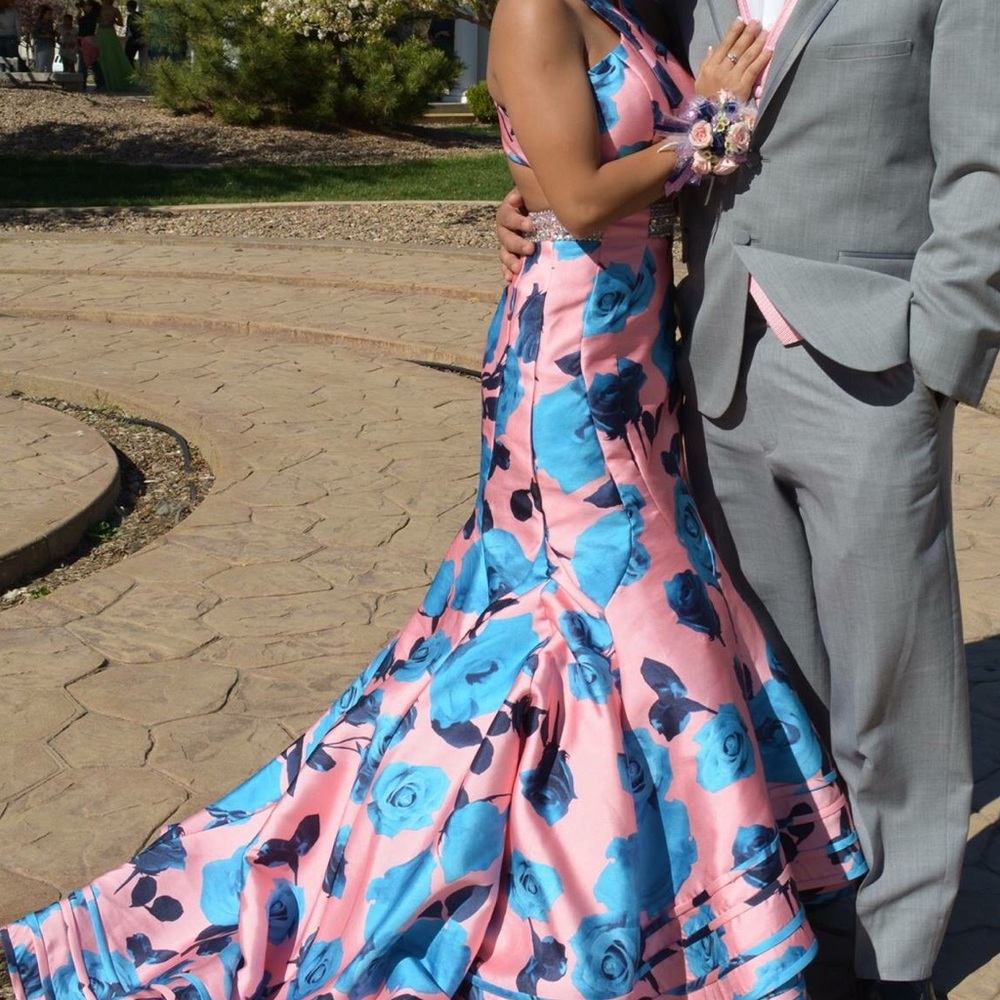 Rachel Allan size 0 prom dress