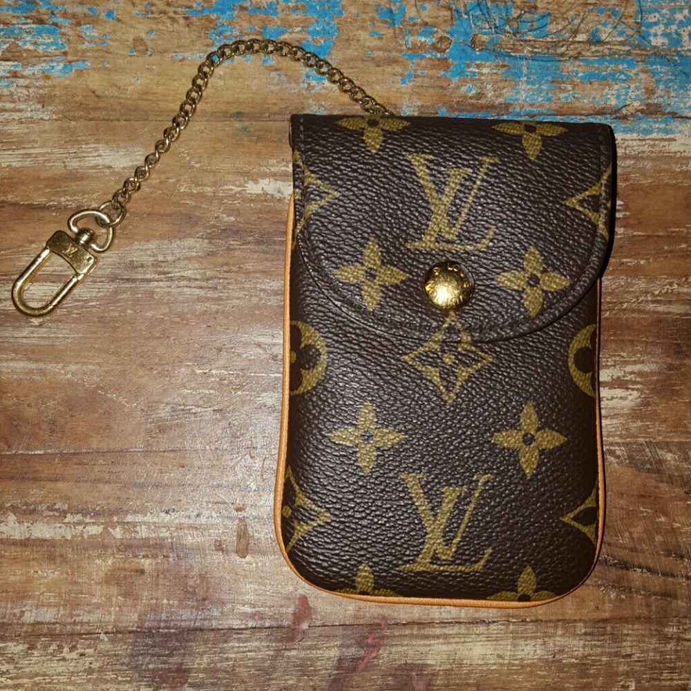 Louis Vuitton Pouch
