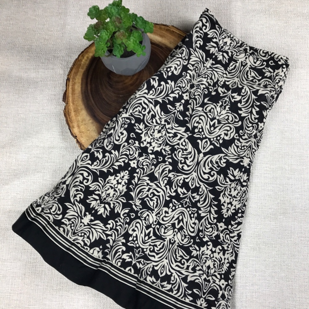 Signature By Robbie Bee Skirt