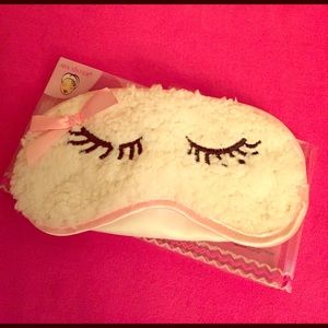 👸🏻Eye Lashes Sleep Mask👸🏻