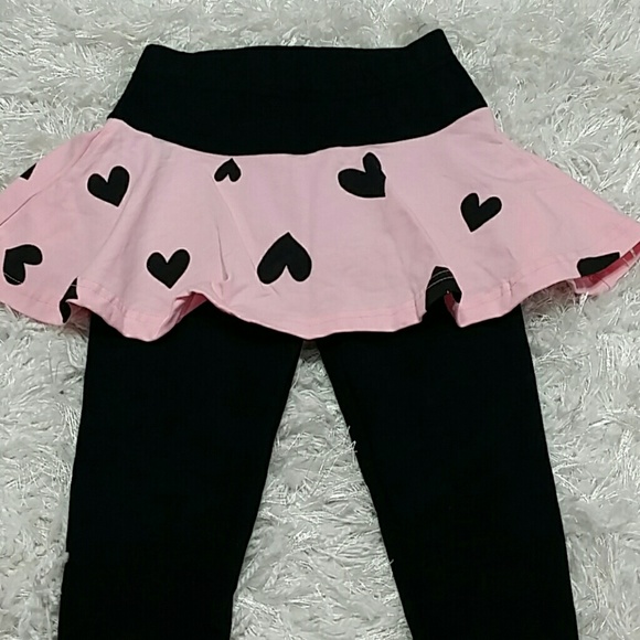 SALE***Pink Hearts Skort.  Kids.   :) - Picture 3 of 4