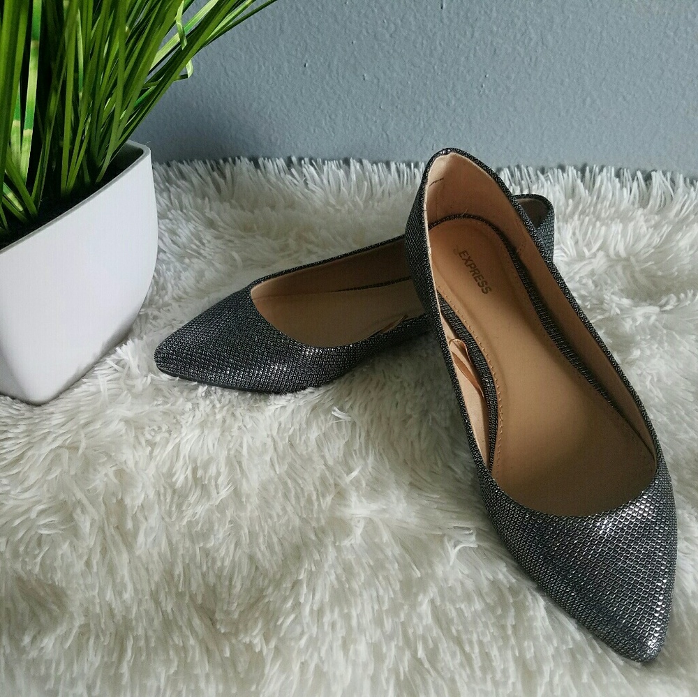 Express Silver flats