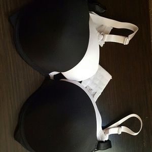 Bundle of bras 34dd