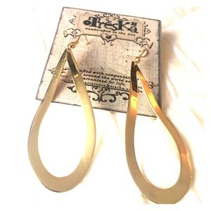 Gold Treska Earrings