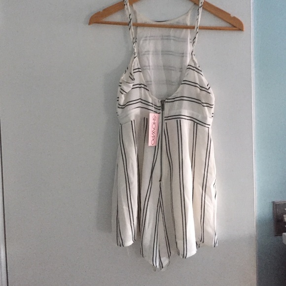 ShowPo romper - Picture 2 of 4