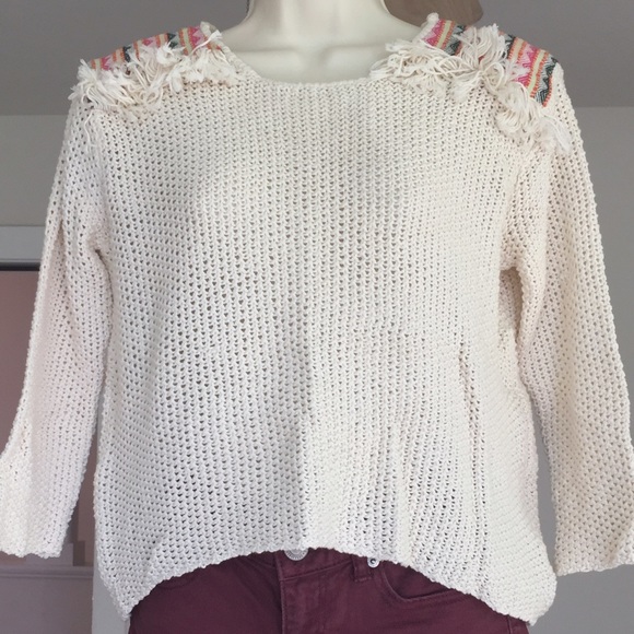 Sweater - Picture 1 of 2