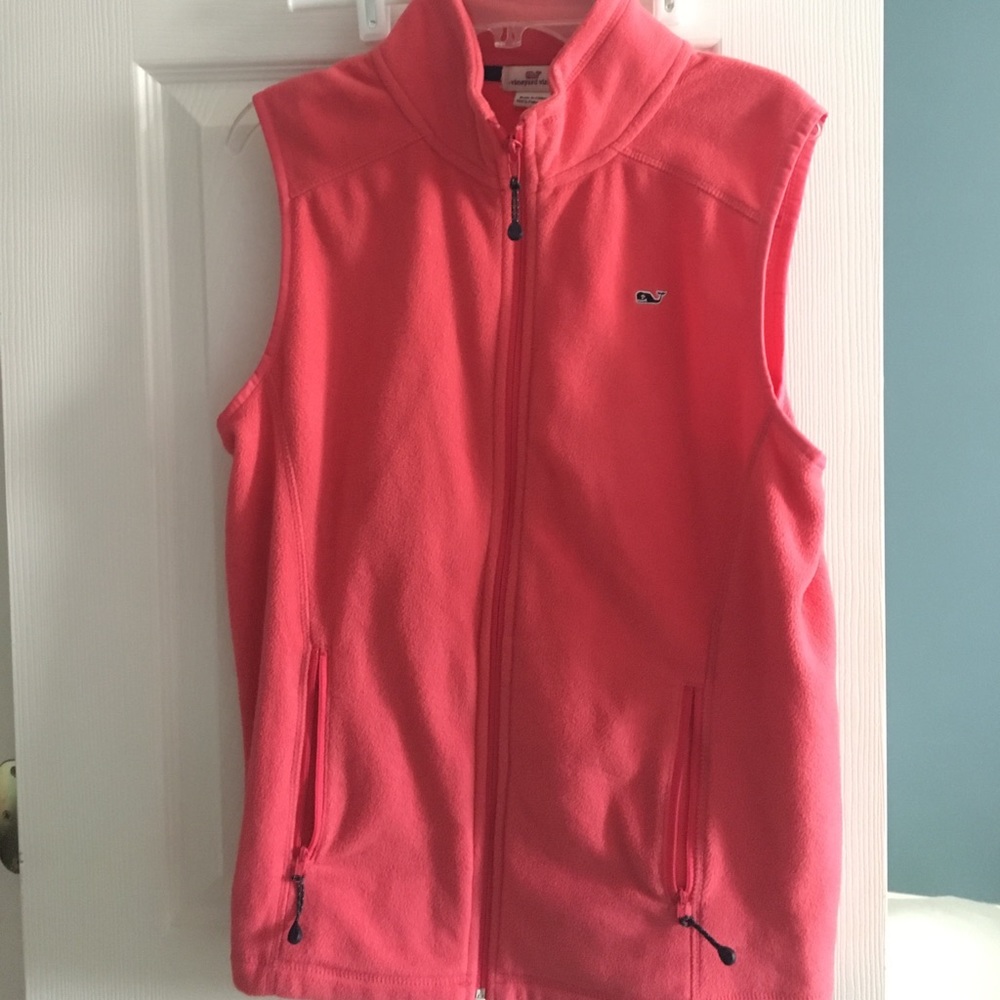 Vineyard Vines Vest🐳
