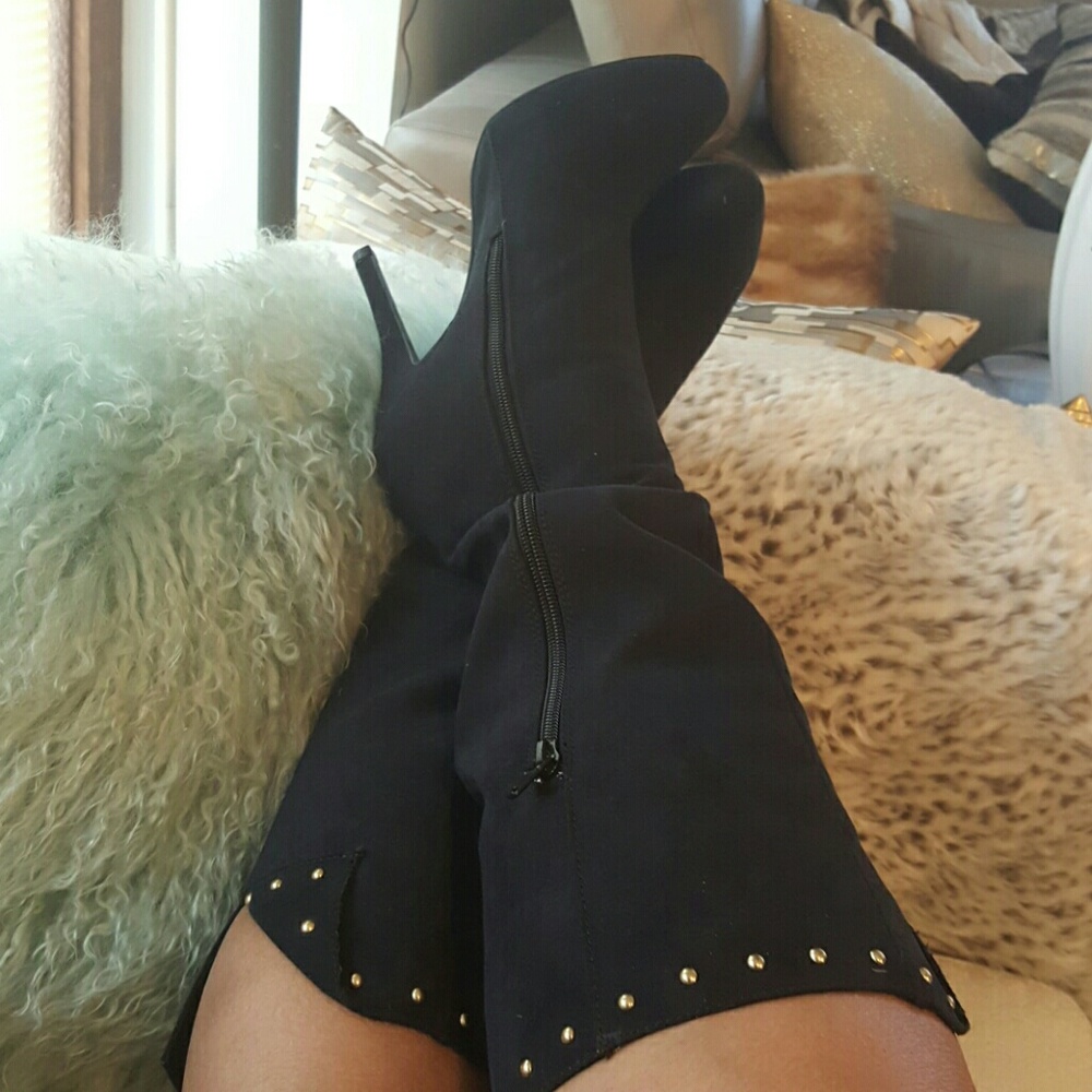 Black vegan suede boots