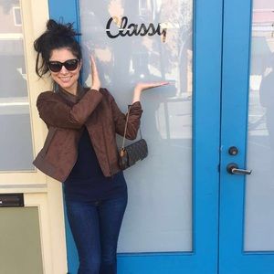 Meet your Posher, Ashley