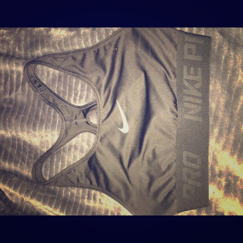 Nike sports bra