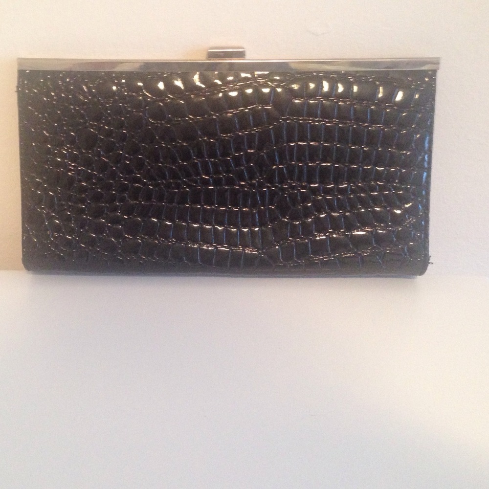Elegant clutch