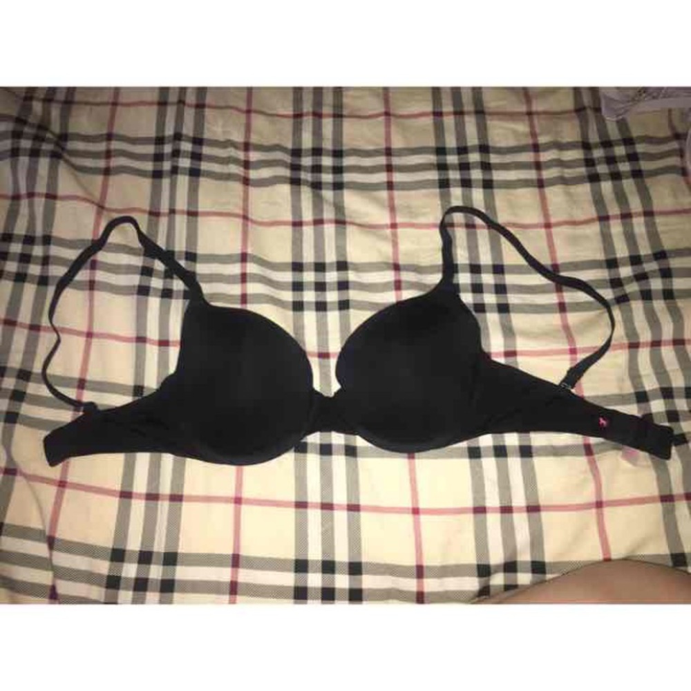 Victoria's Secret Bra 32DD BLACK