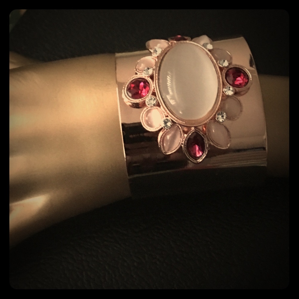 Pretty Opal Pink Bangle