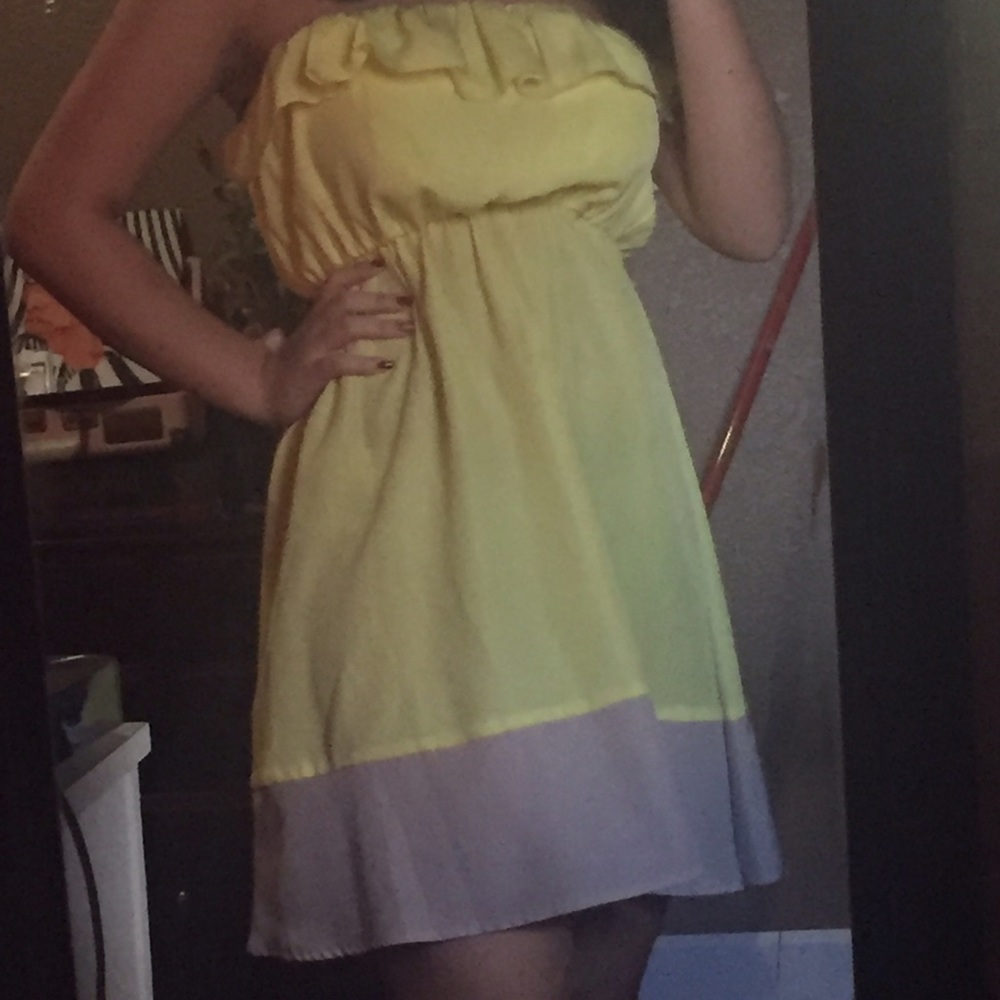 Strapless dress