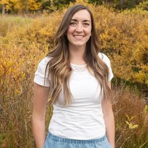 Meet your Posher, Hayley