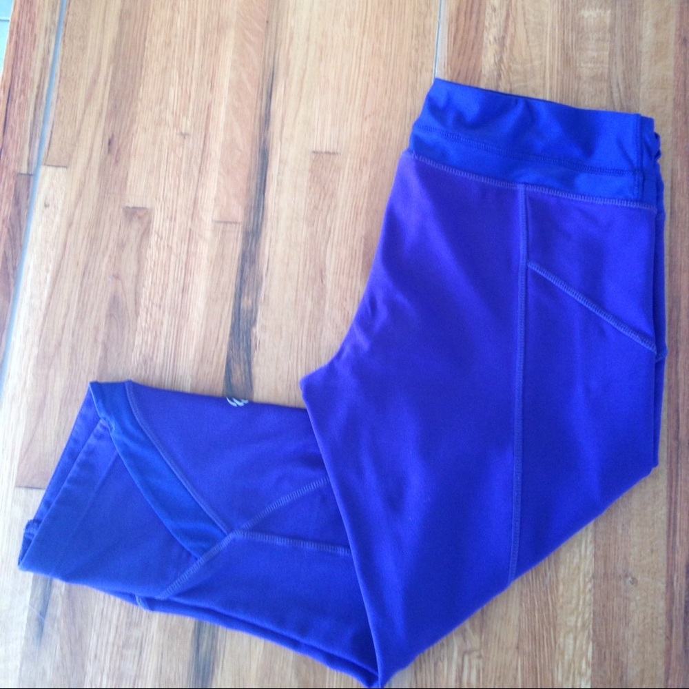 MPG knee length running pants