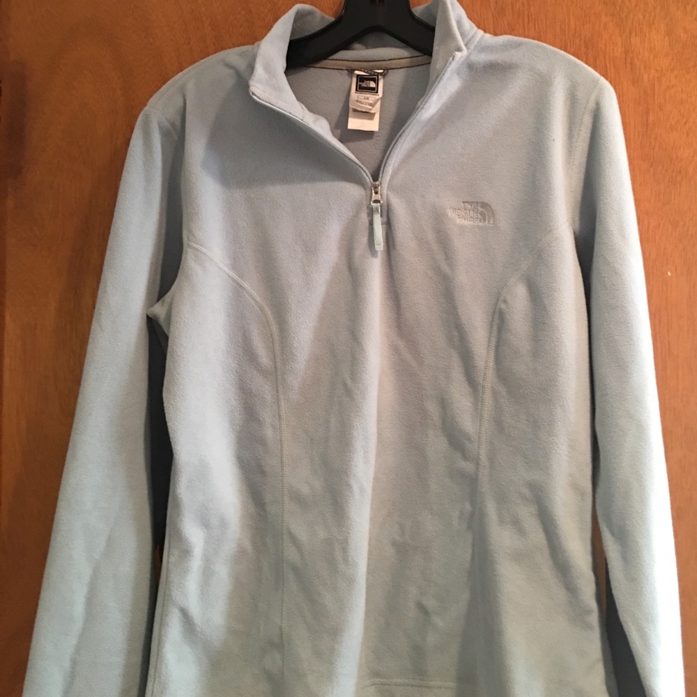 North face fleece top