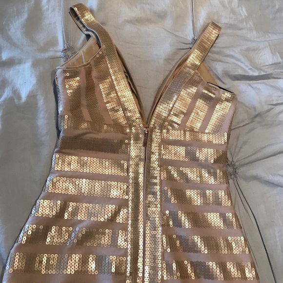 Dress - Picture 2 of 2