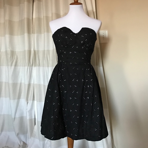 Alyn Paige Dresses & Skirts - Flash sale 💥💥Alyn Paige dress