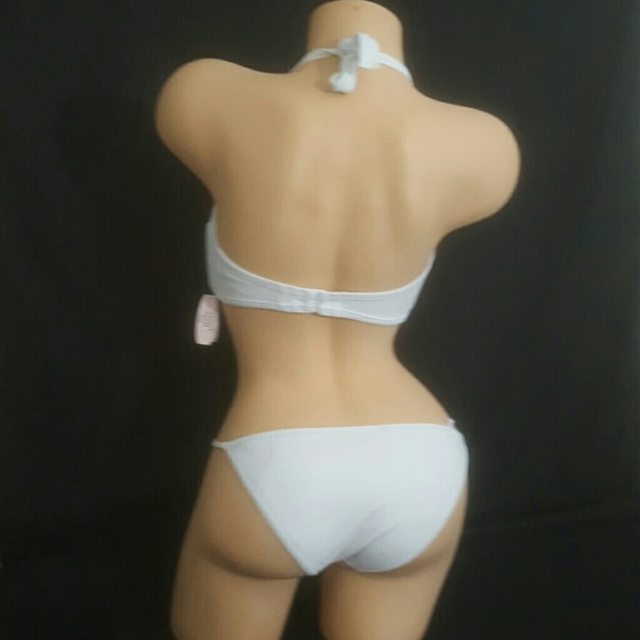Victoria's secrets 34DD MEDIUM BIKINI BUNDLE NWT