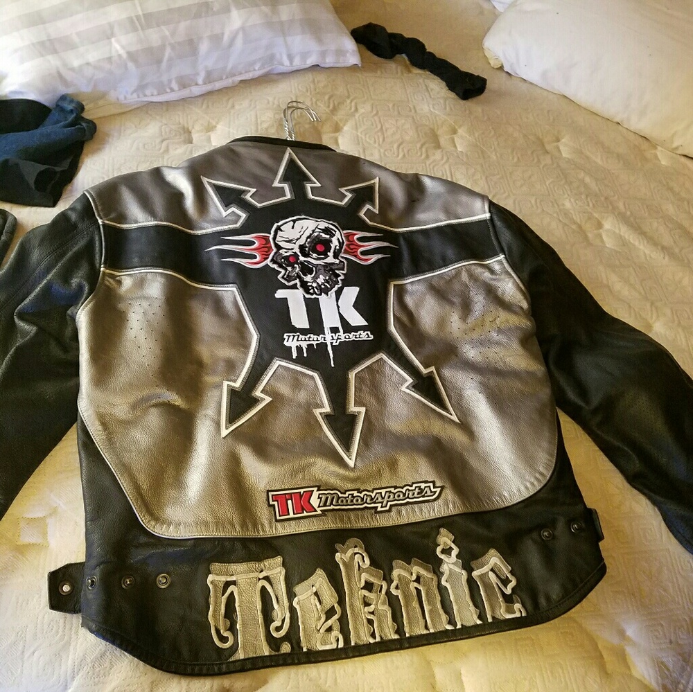 Riding Jacket - Picture 4 of 4