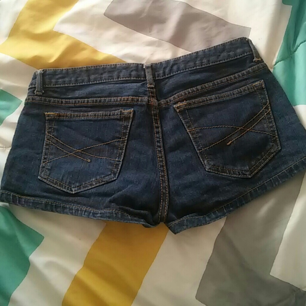 Shorts - Picture 2 of 2