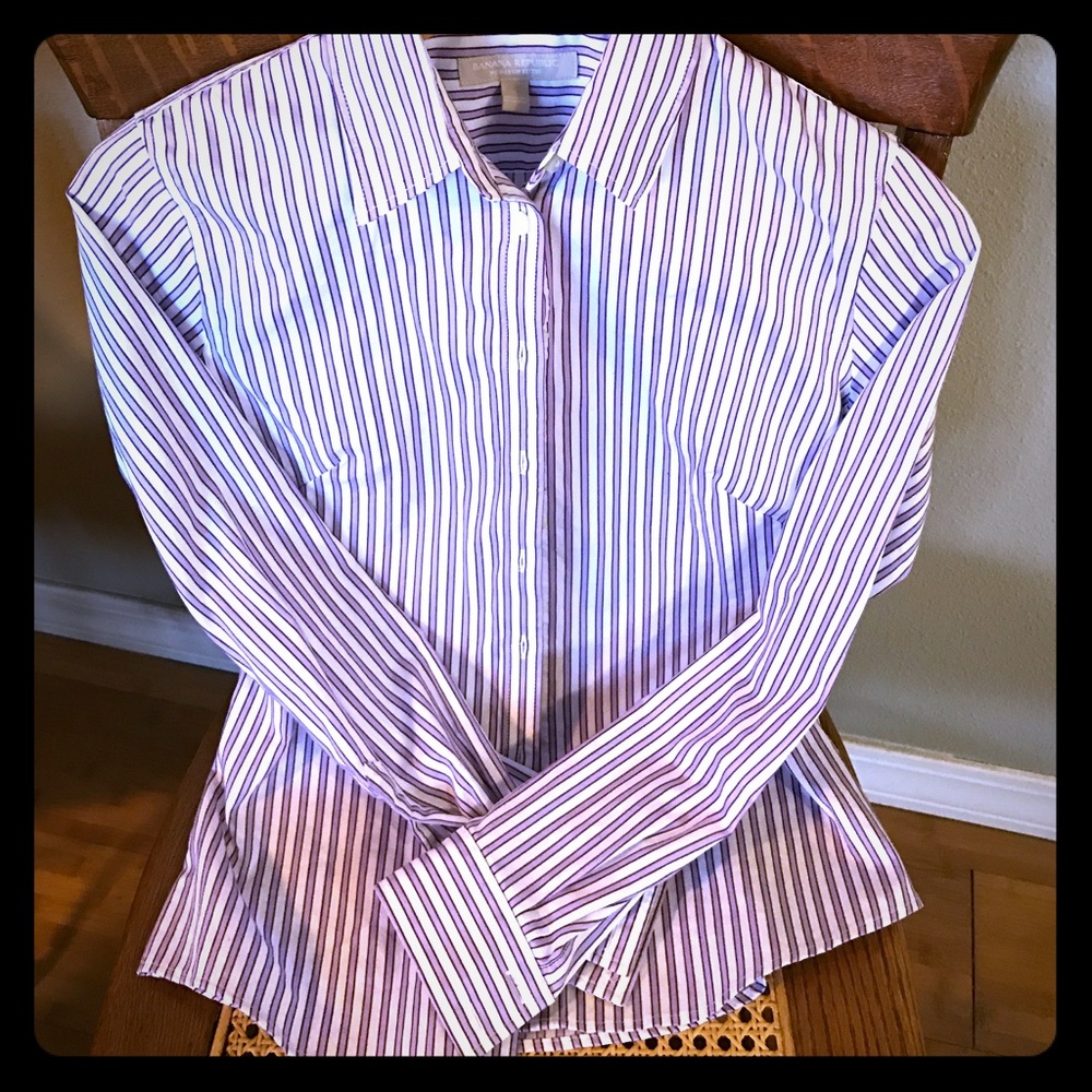 Banana Republic excellent condition blouse!