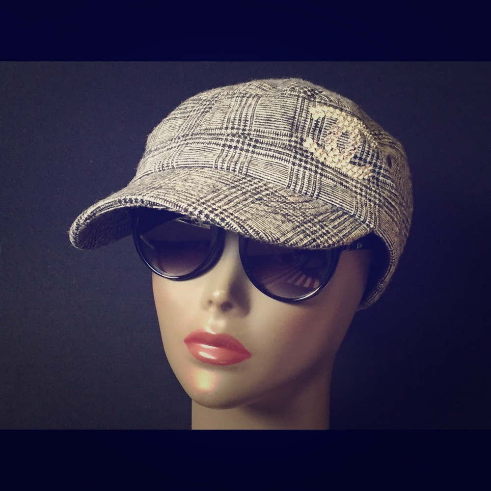 Gray fashion hat with bling. NWOT