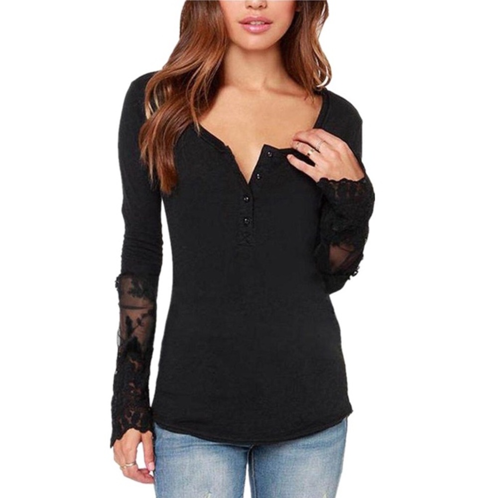 Gorgeous top with lace detail