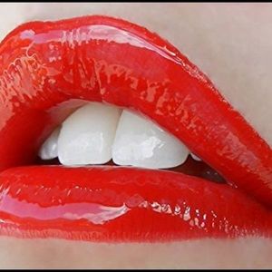 Blu-Red Lipsense 18 Hour Lip Color! 💋💄