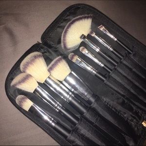 MORPHE 9 piece vegan deluxe brush set