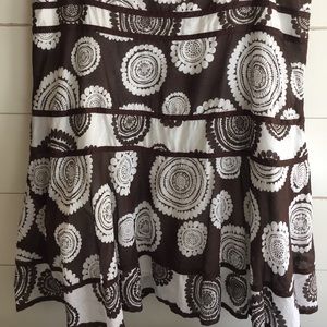 BCBG Maxazria cotton A-line skirt.