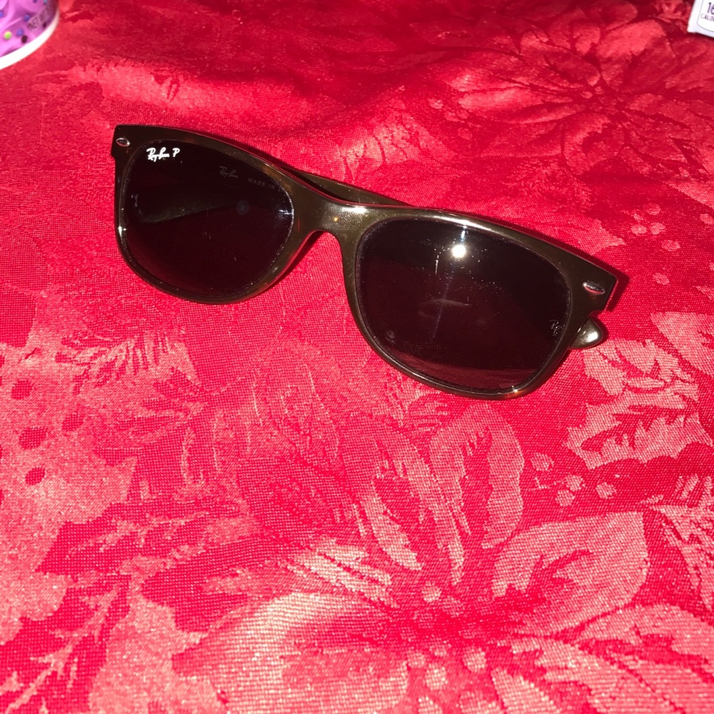 NEW WAYFARER RAY BANS