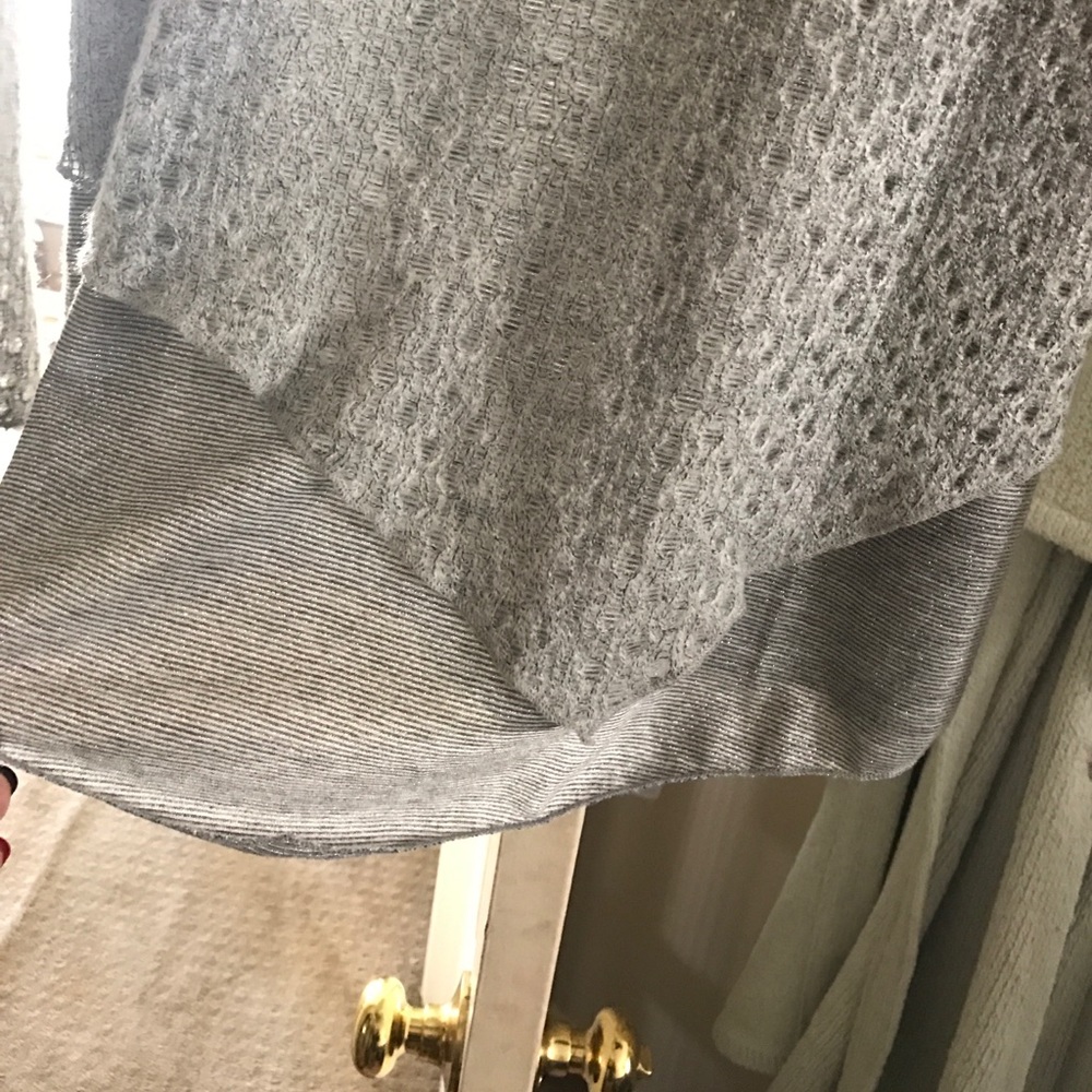 Silver Ransom Sweater ⭐️ - Picture 3 of 4