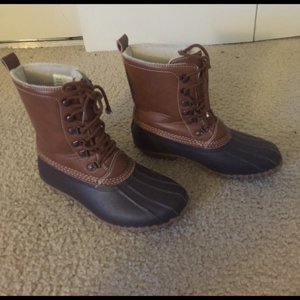 Girls all weather boots