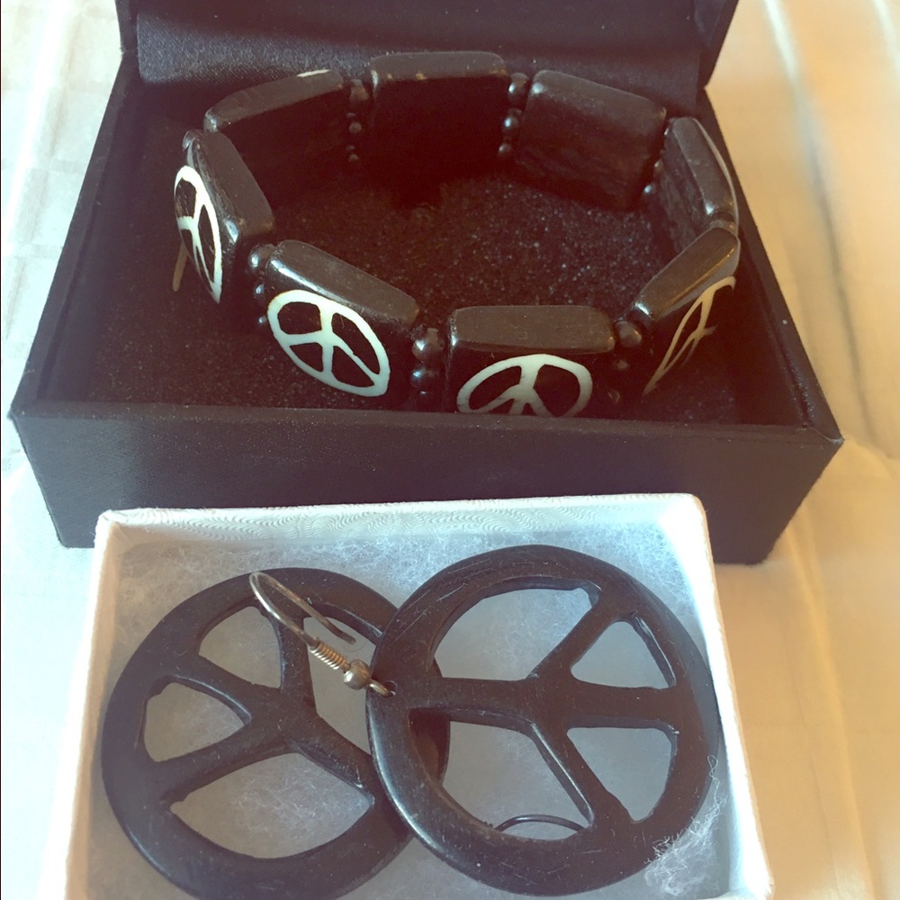 Wooden Peace Sign ✌️ Earrings & Bracelet