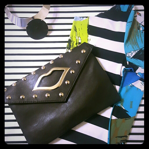 no name Handbags - Studded envelope clutch bag