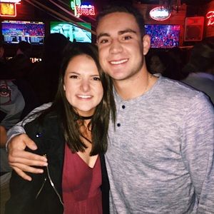 Meet your Posher, Bayles