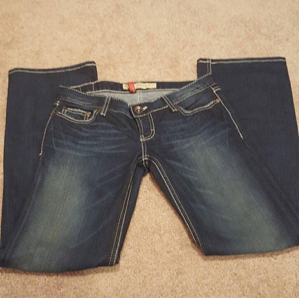 BKE rhinestone pocket jeans