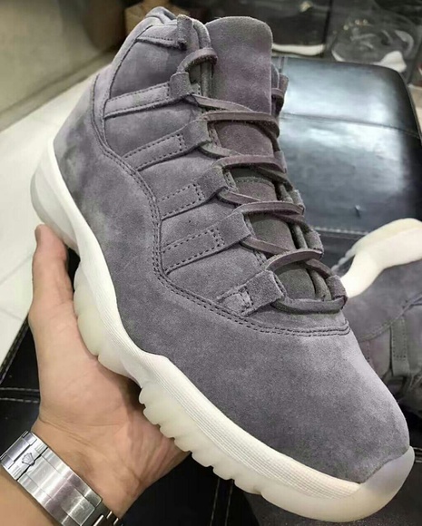 Jordan 12 all gray - Picture 3 of 3
