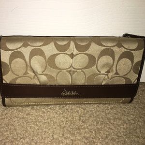 Coach wallet